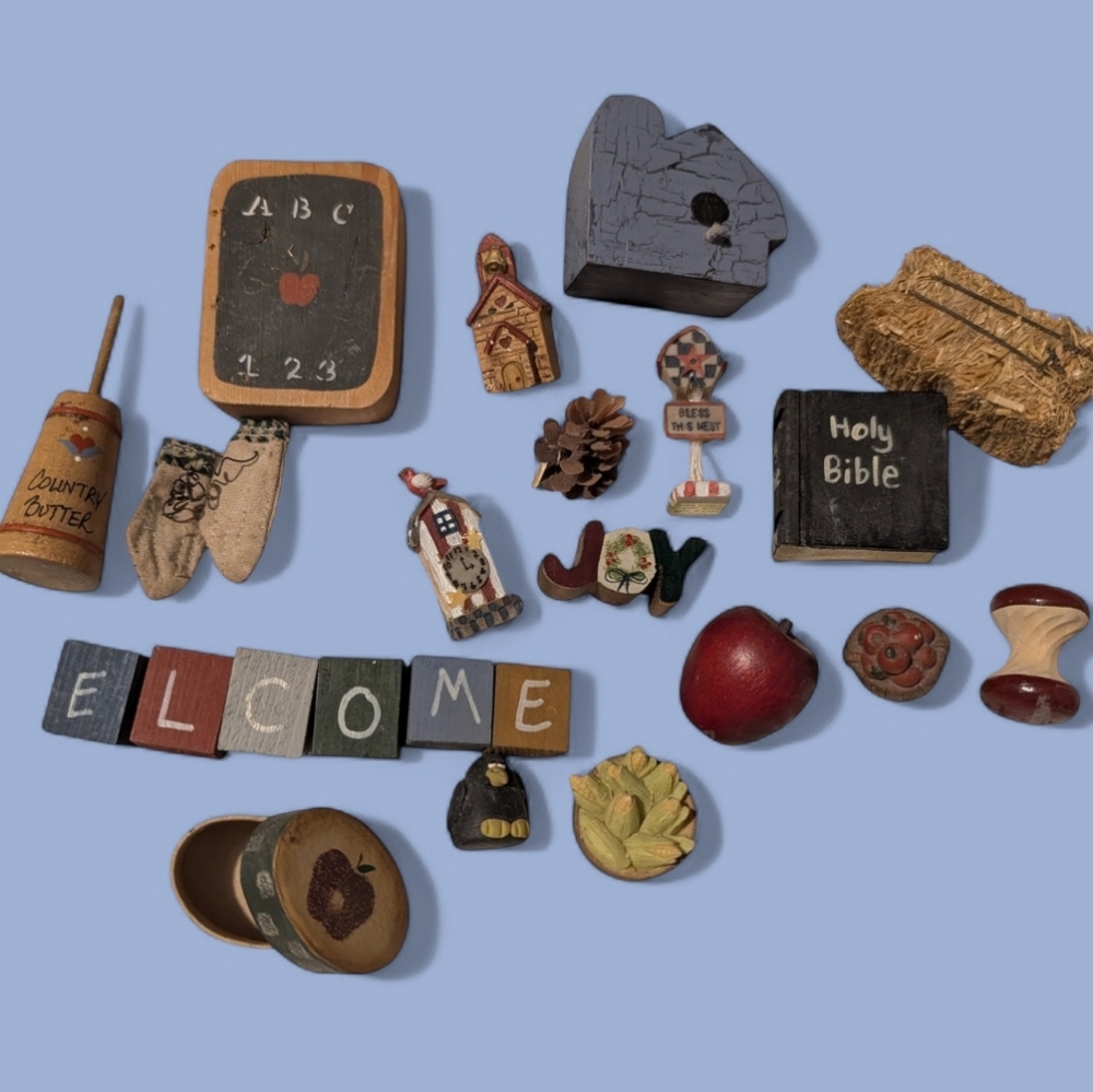 Vintage Rustic Decorative Wooden Miniature Figurines Set Country
